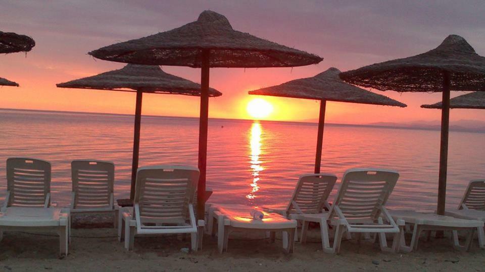 Sunset Hotel Neos Marmaras Esterno foto