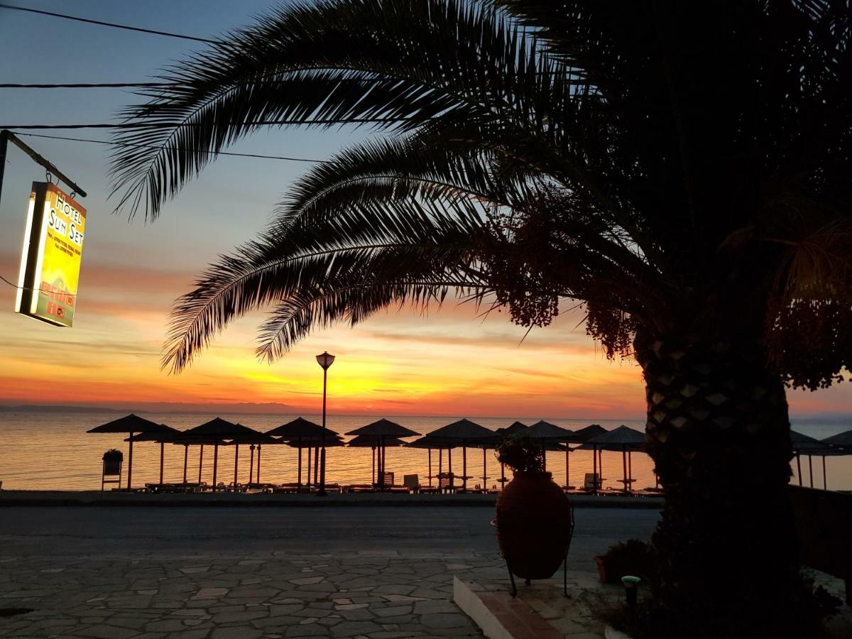 Sunset Hotel Neos Marmaras Esterno foto